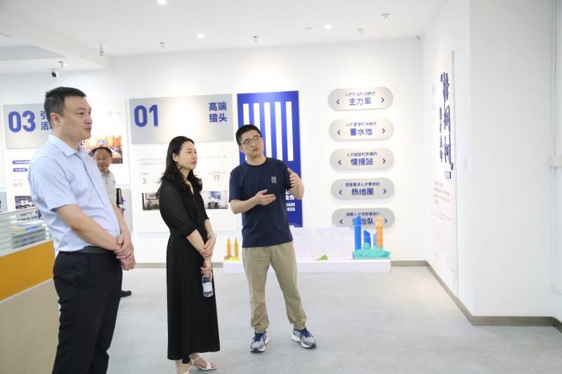 渝北區(qū)政府沈迎春副區(qū)長走訪調(diào)研重慶外服